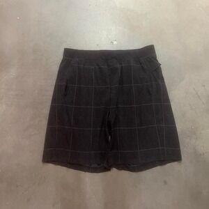 Lululemon men's black and grey athletic performance shorts workout‎ gym summer
